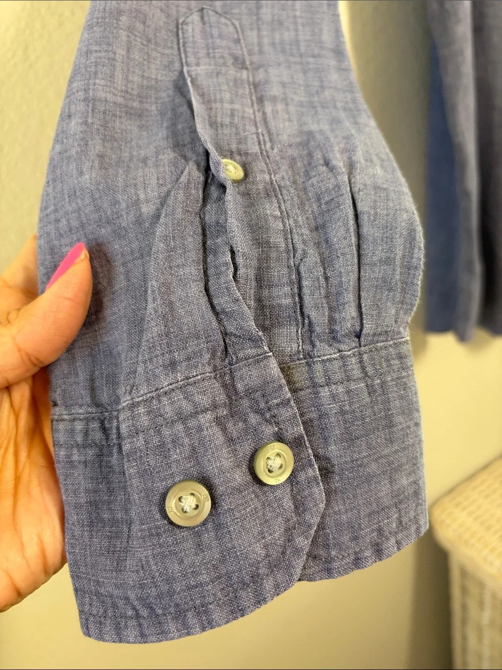 Banana Republic Heathered Blue Men's Button-Down Shirt